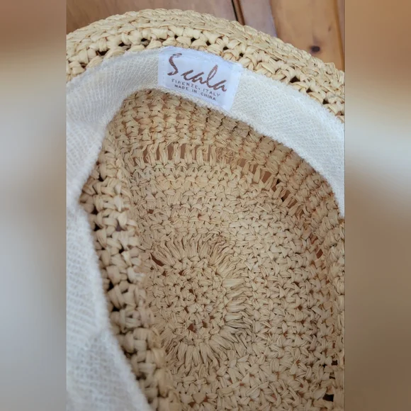 Straw hat - Picture 4 of 4